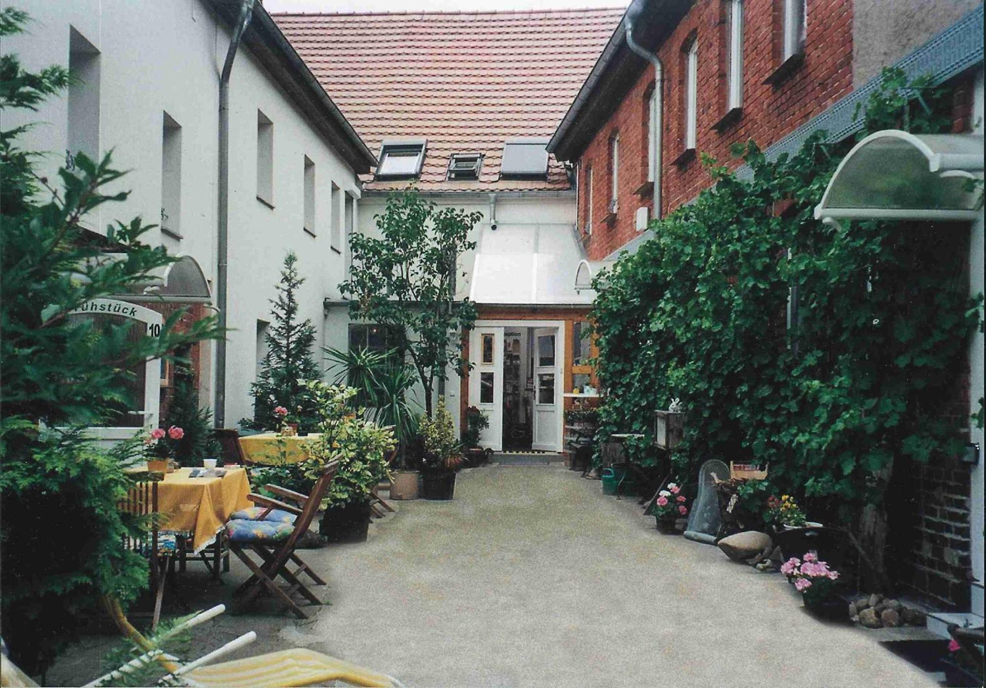 Antik Apartments Spreewald/베츠쇼우 외부 사진